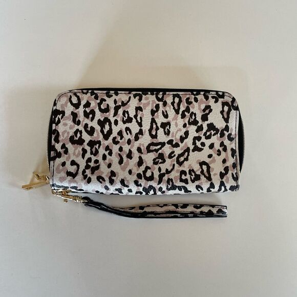 EUC Maurices Pink and Black Leopard Print Double Zipper Clutch - Picture 1 of 5